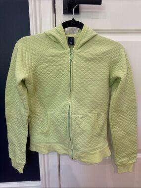 GAP Quilted Hooded Zip-Up Sweatshirt in Light Lime